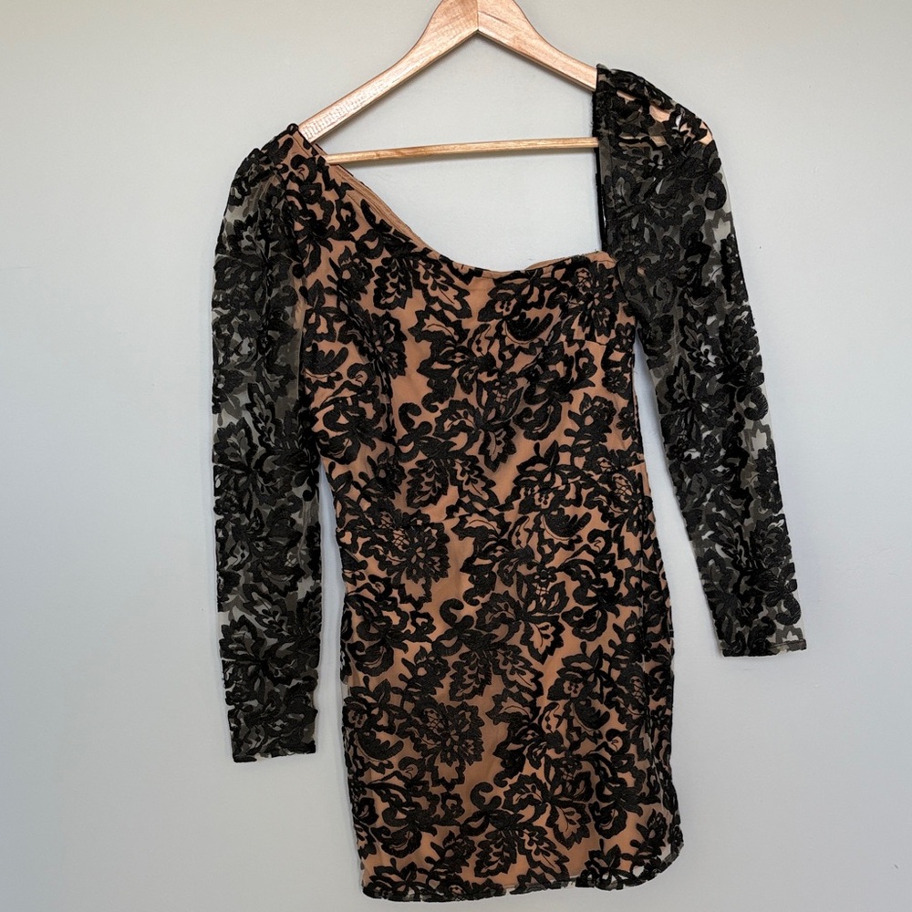 Lovers + Friends Black Floral Lace One Shoulder Dress
